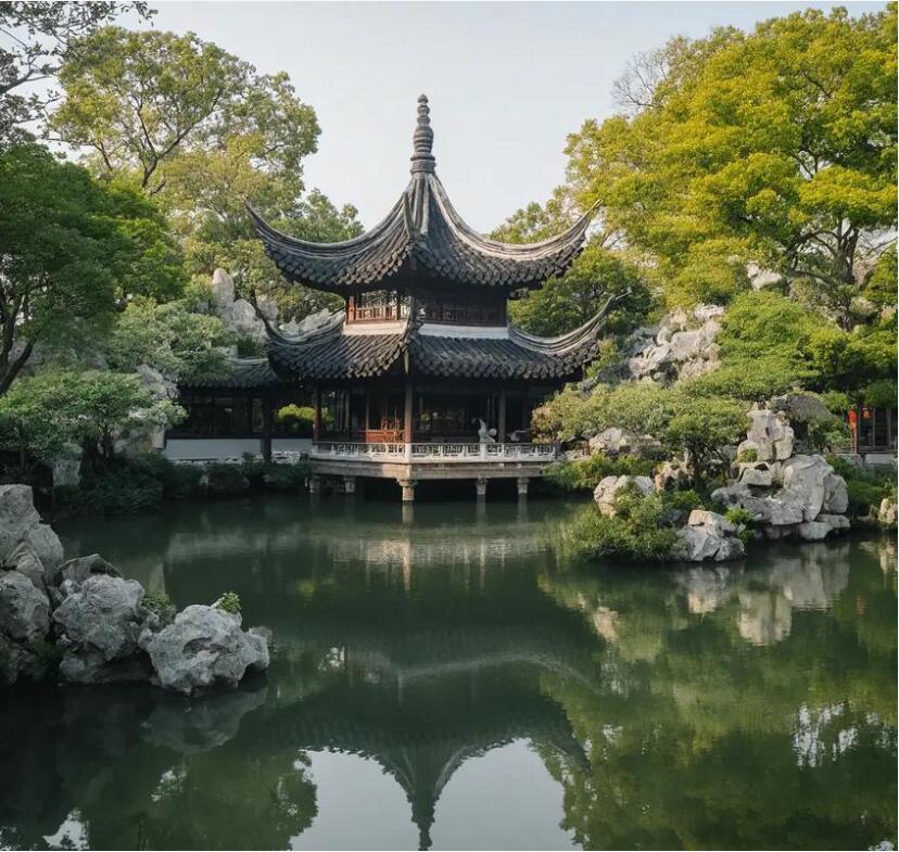 雨湖区罂粟餐饮有限公司